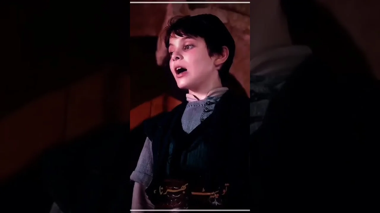 Ảnh meme hài bựa với nhân vật mặc trang phục cổ trang và biểu cảm há miệng ngạc nhiên