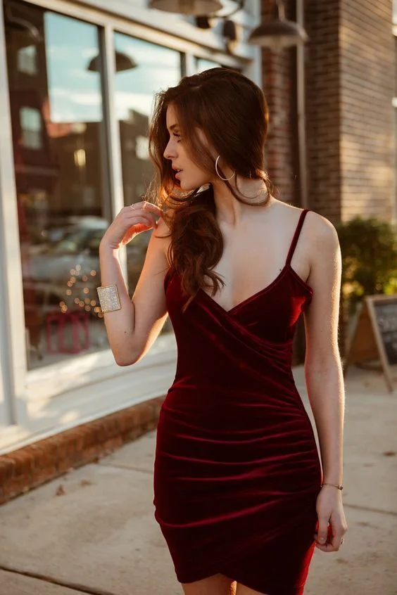 mẫu đầm nhung trẻ trung — ảnh 15