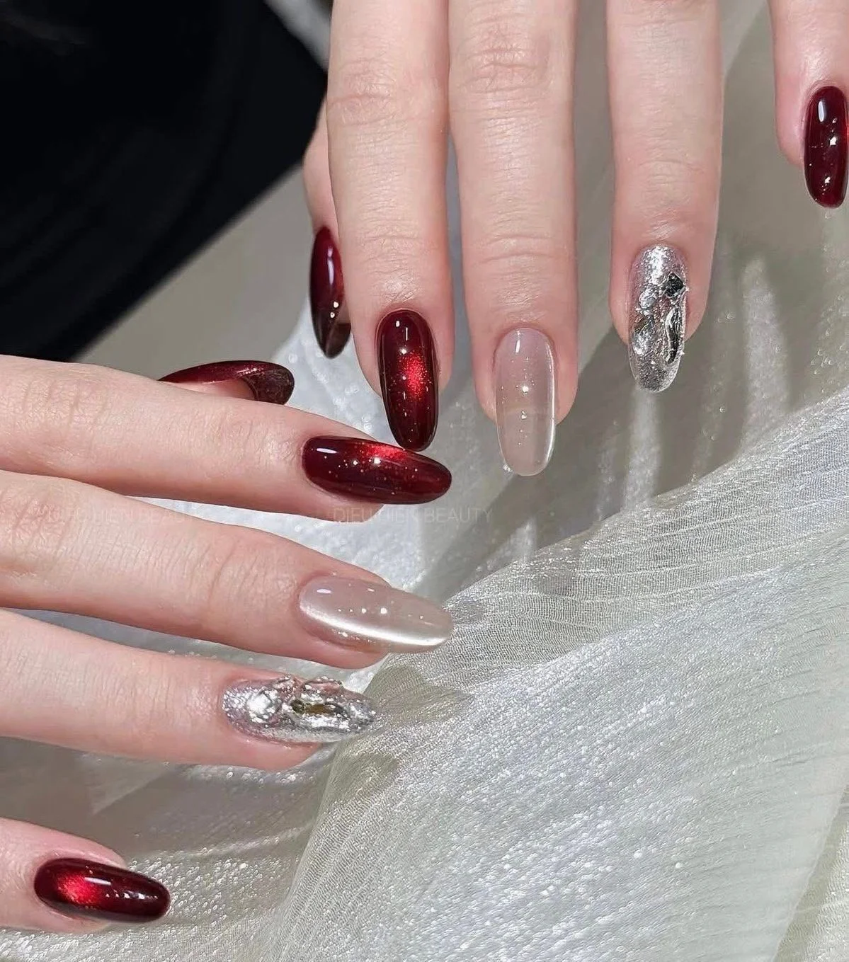 nail mắt mèo