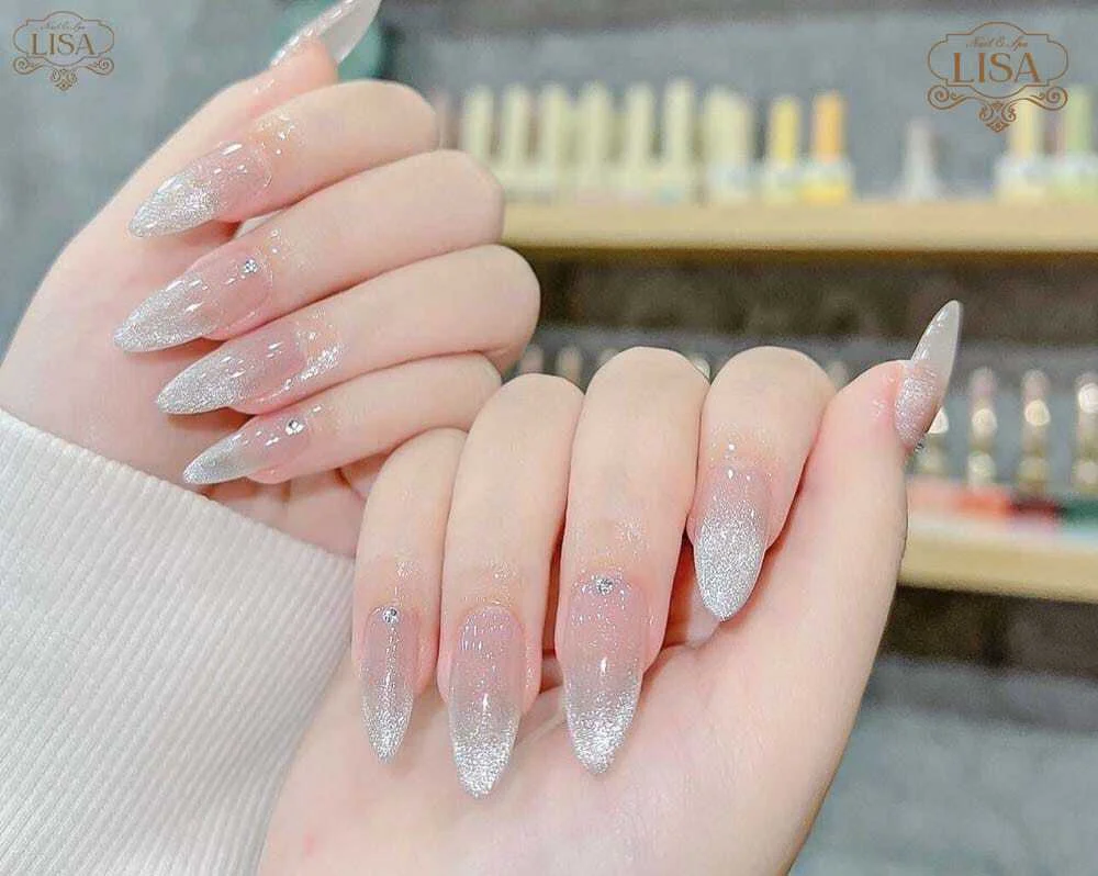 Các mẫu nail mắt mèo quyến rũ cuốn hút dành cho các nàng